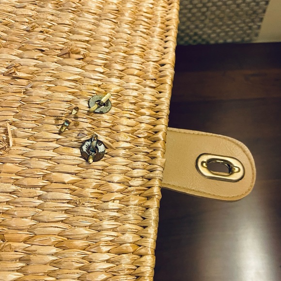 SOLD🌟2xHP🌟VTG 60s Woven Raffia Covered Picnic Basket - Picture 6 of 11